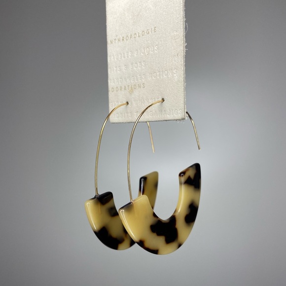 Anthropologie Jewelry - NWT Anthropologie Brown Tortoiseshell Earrings